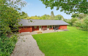 Awesome Home In Ansager With Kitchen